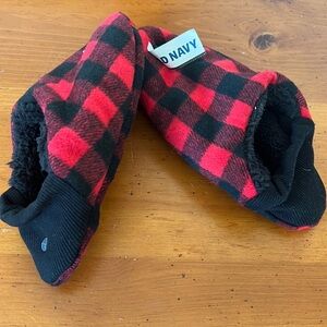 NWT Old Navy Slippers